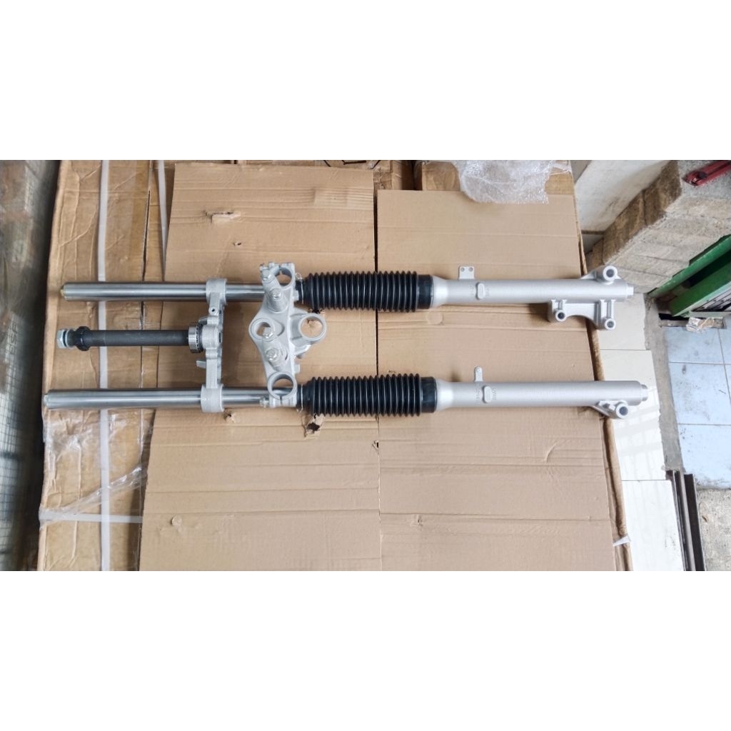 SHOCK DEPAN ASSY + T KLX LONG -+90cm sim 1 shock assy depan klx shock klx short shock depan klx L lo