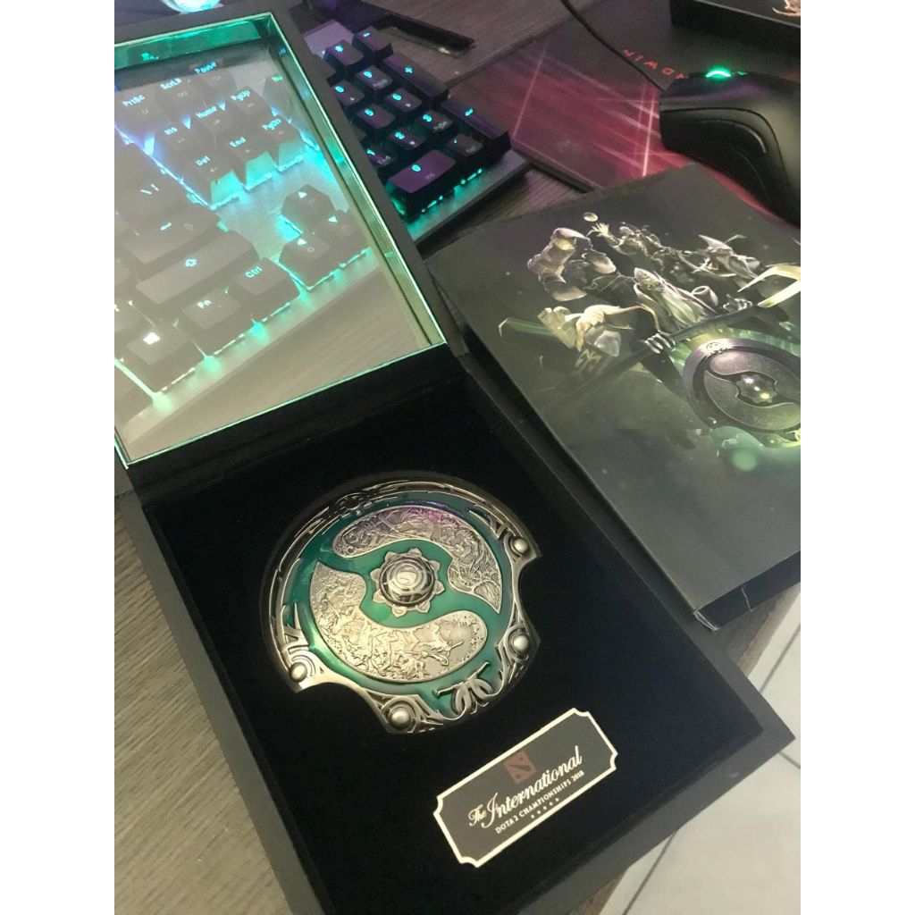 AEGIS DOTA2 2018 ORIGINAL VALVE ORIGINA COLLECTION DOTA2
