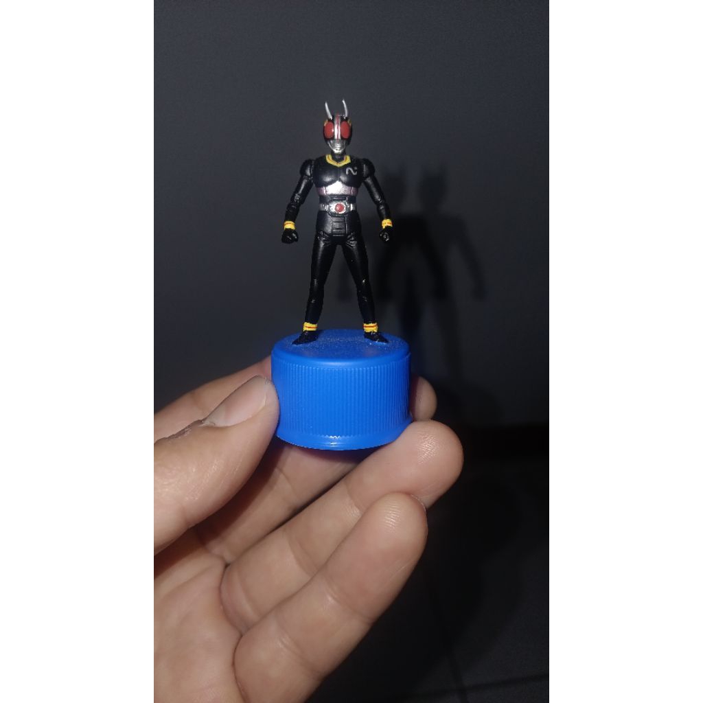 Bandai kamen rider black&Rx tutup botol original