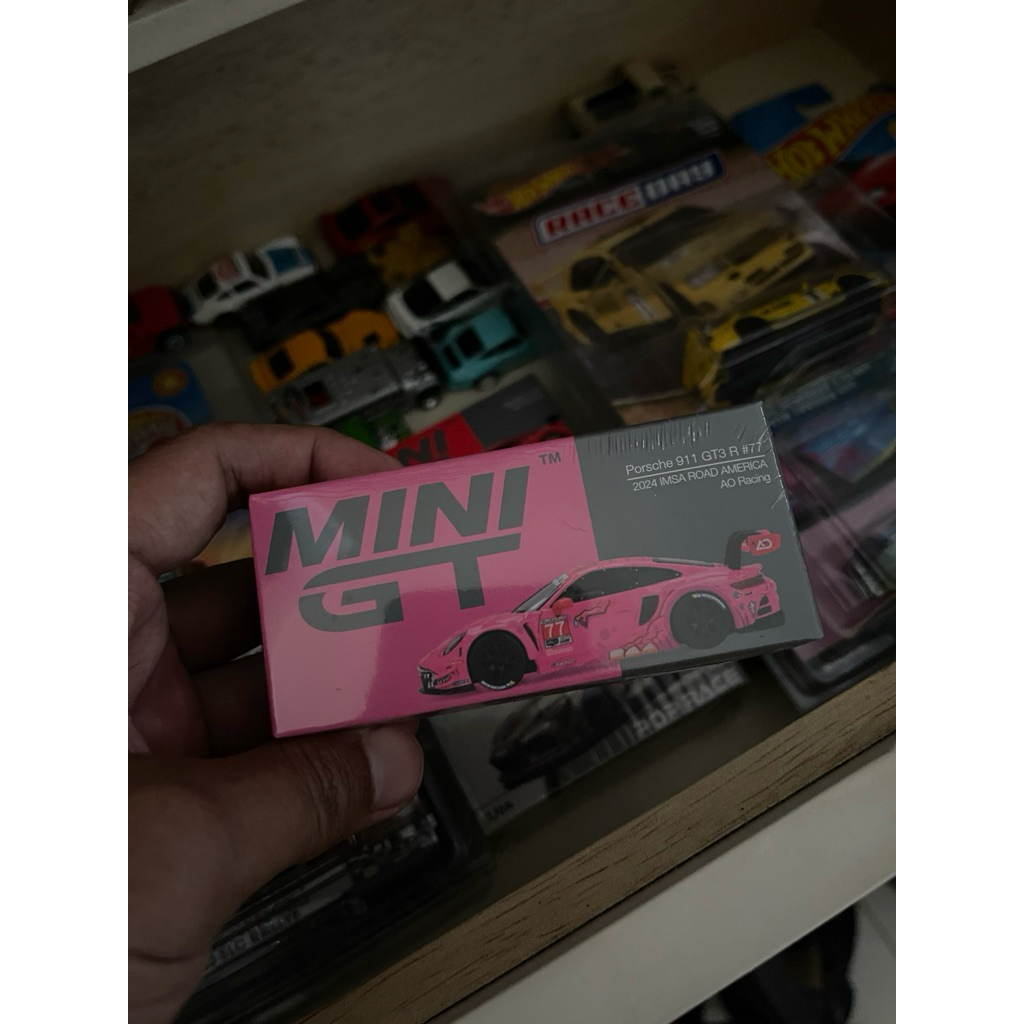 mini GT REXY. porsche 911 GT3 R #77