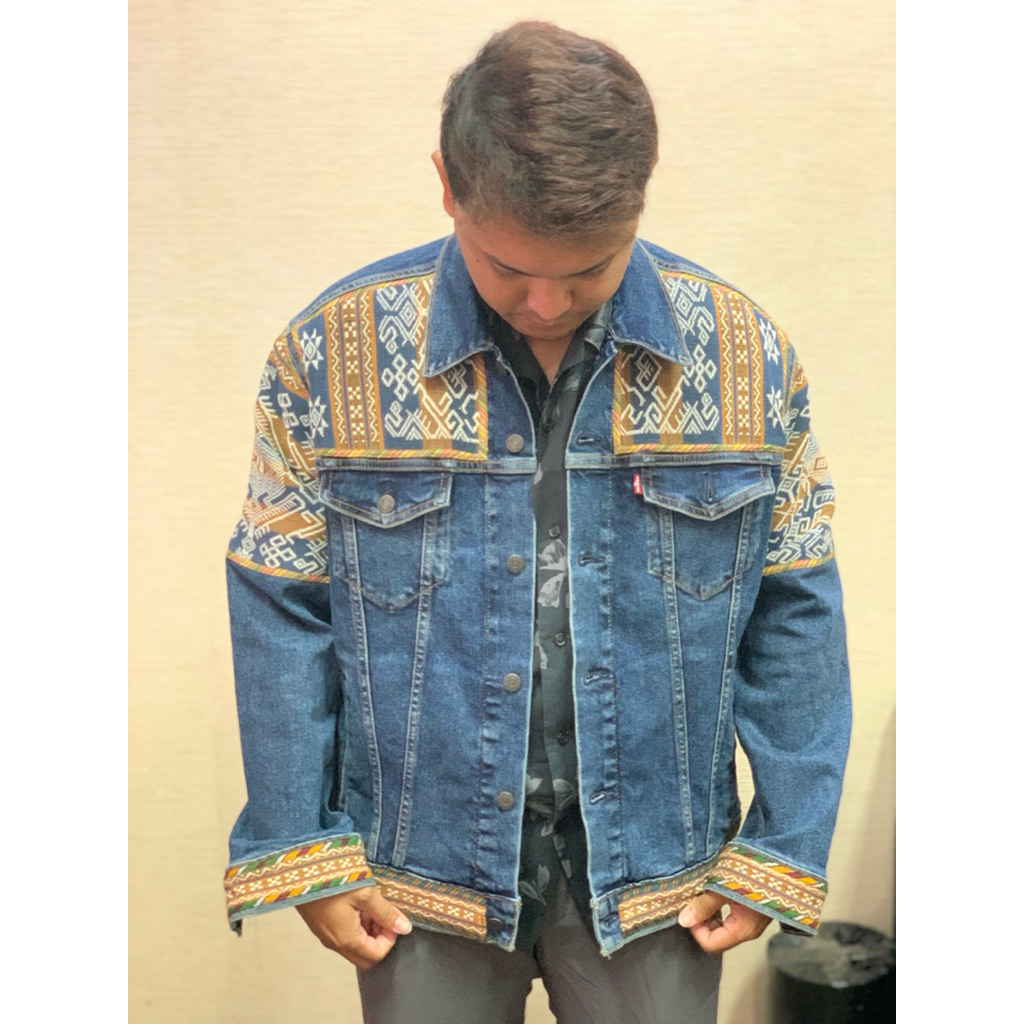 Levis x Tenun NTT Jaket