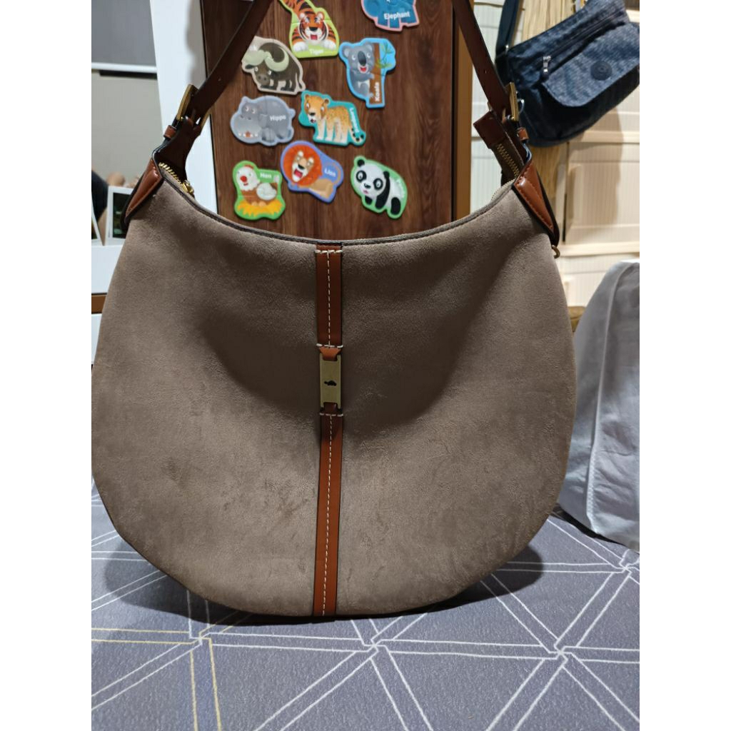 CARPISA BAG (AUTHENTIC)