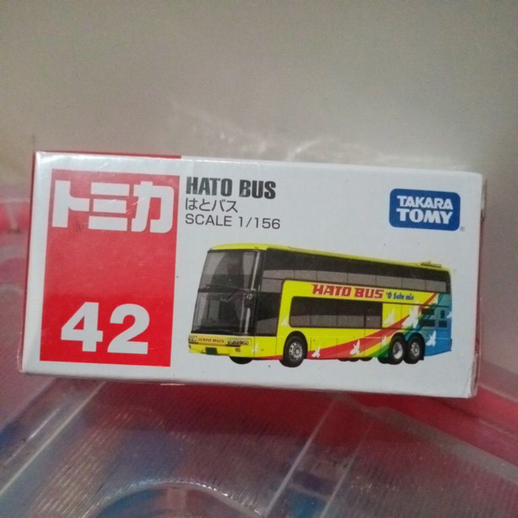 Tomica Hato Bus