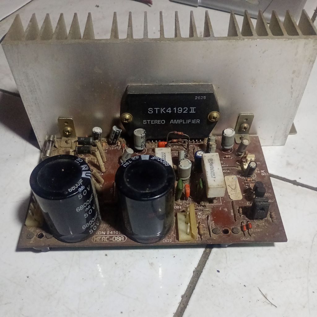 STK 4192 LENGKAP PCB HEATSINK ELCO.CABUTAN TAPE DACK POLYTRON KONDISI STK MATI