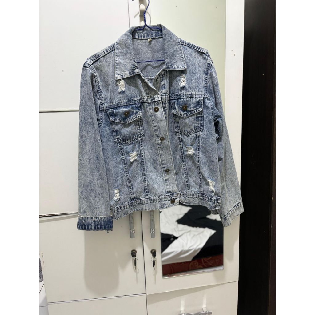 jaket denim preloved