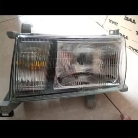Headlamp Kijang Kapsul '97-'99 merk TYC