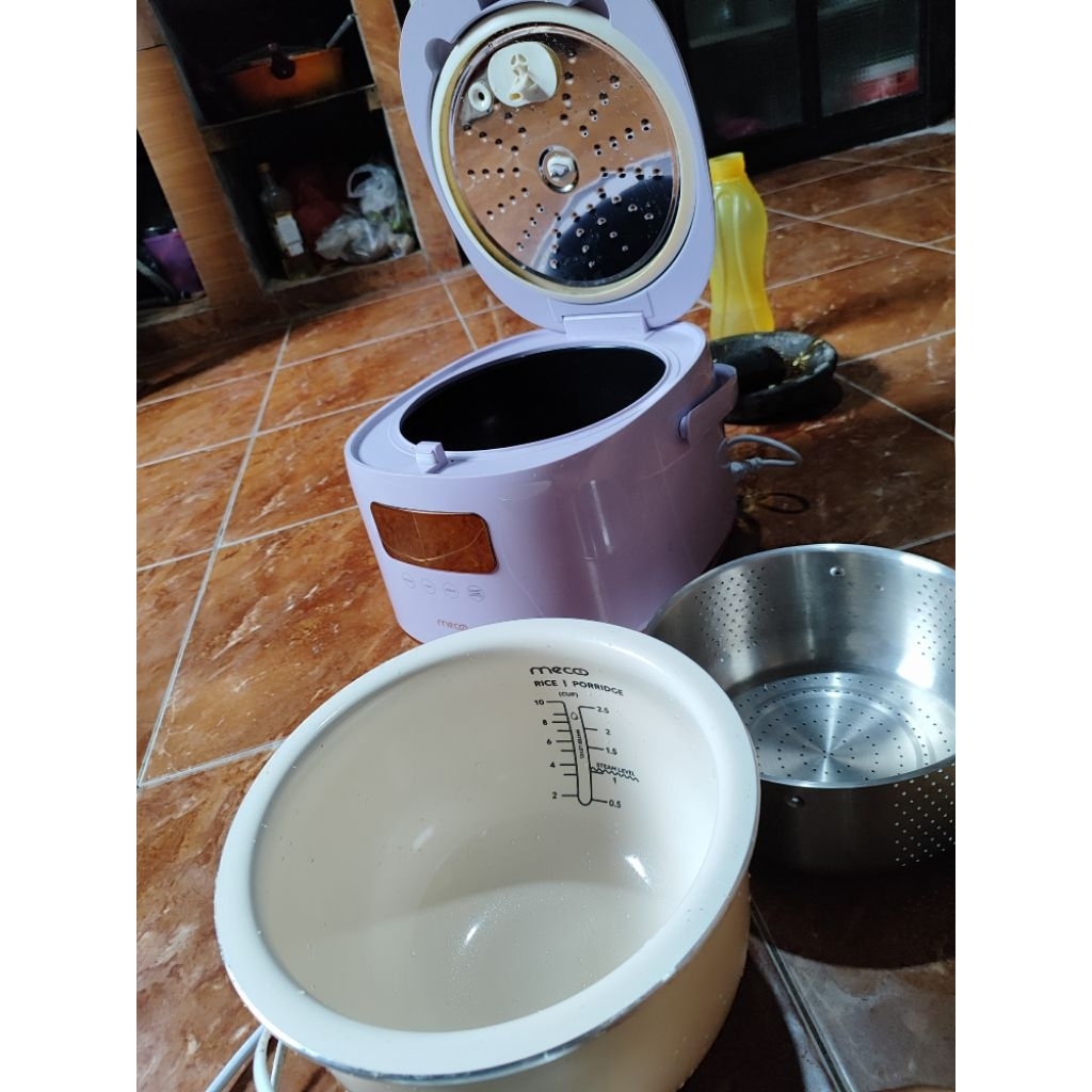 meeco rice cooker second like new