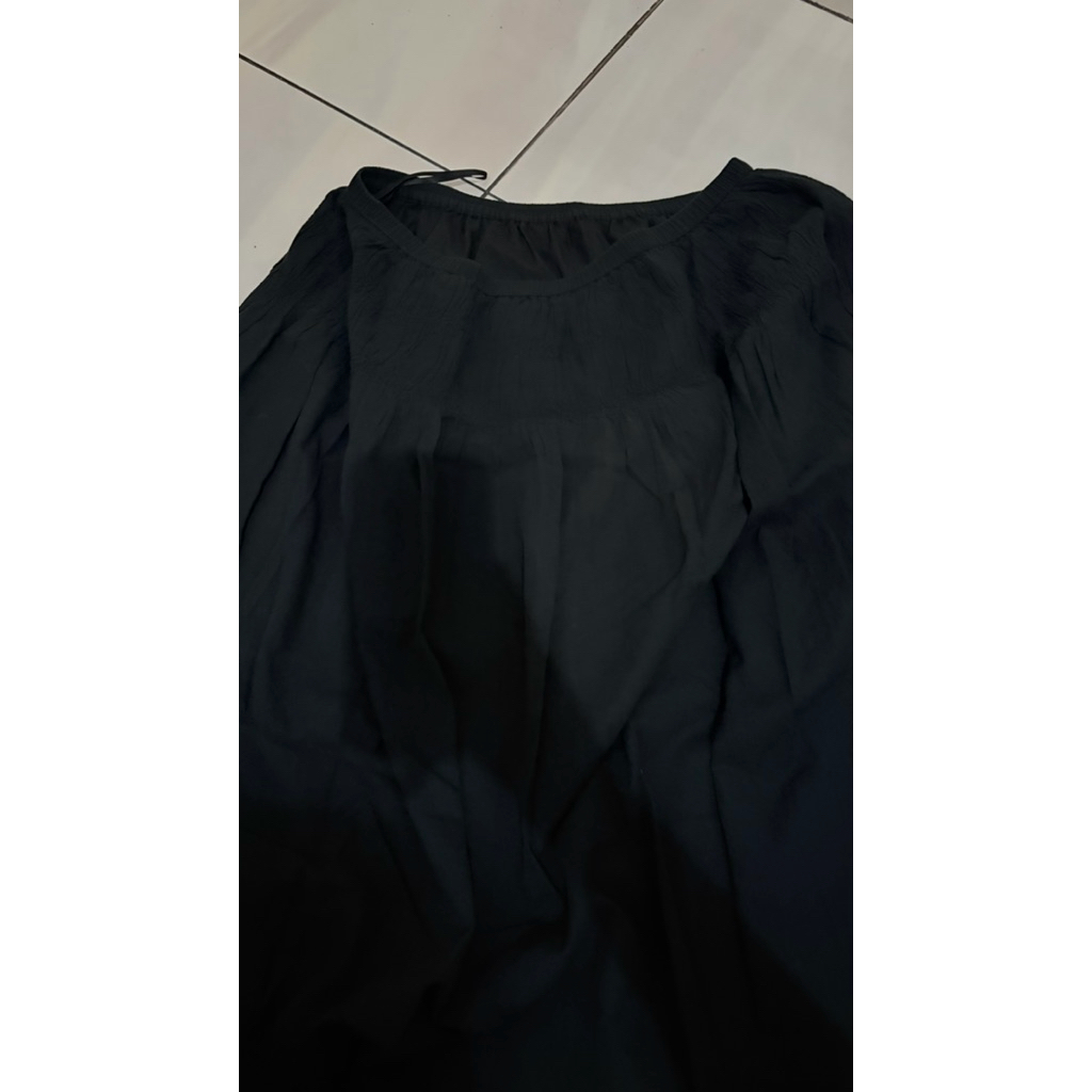 preloved rok uniqlo