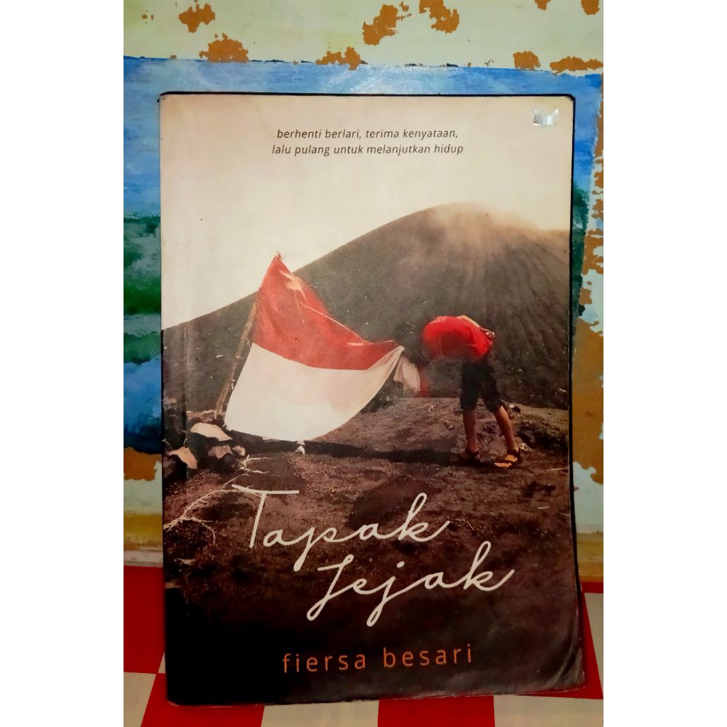 [PRELOVED] Tapak Jejak - Fiersa Besari