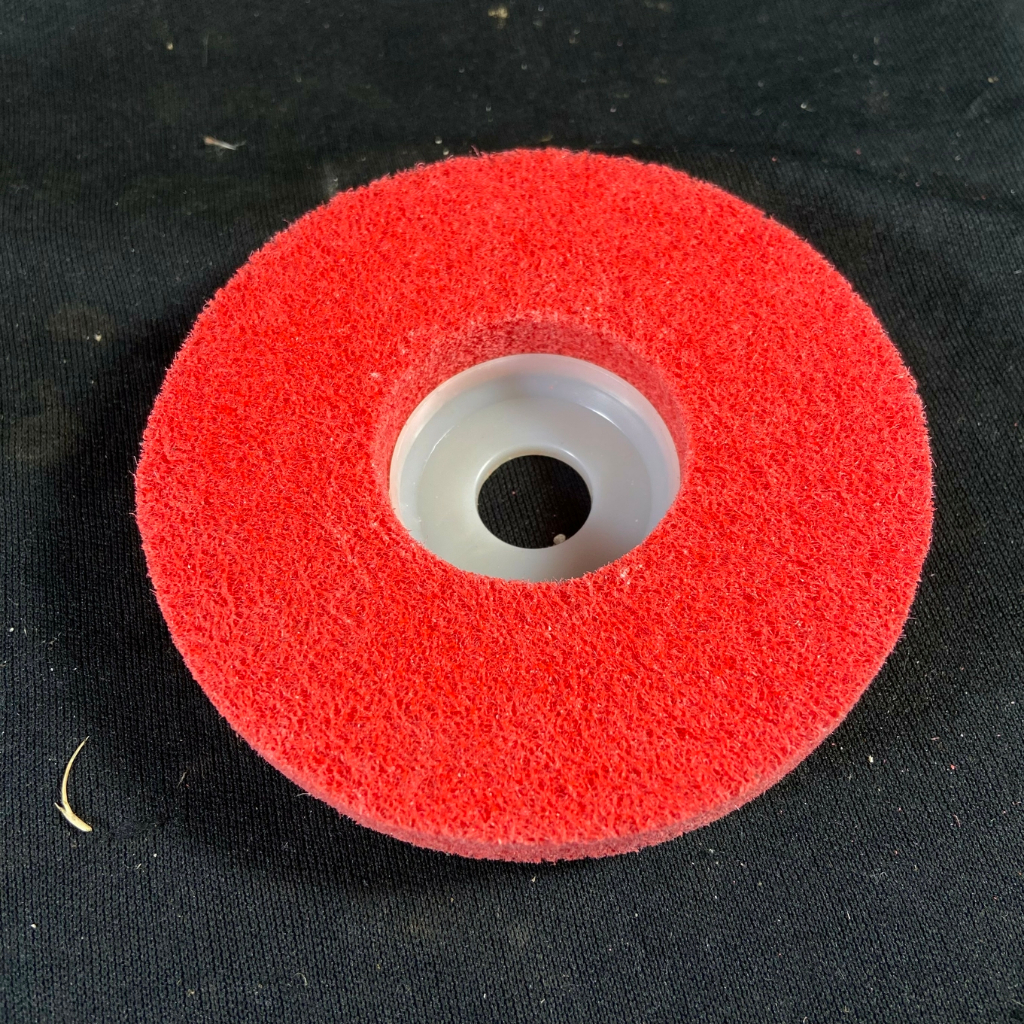 Mata Gerinda Poles Stainless Steel Polishing Non Woven Wheel Pad 4 Inci Grit 180