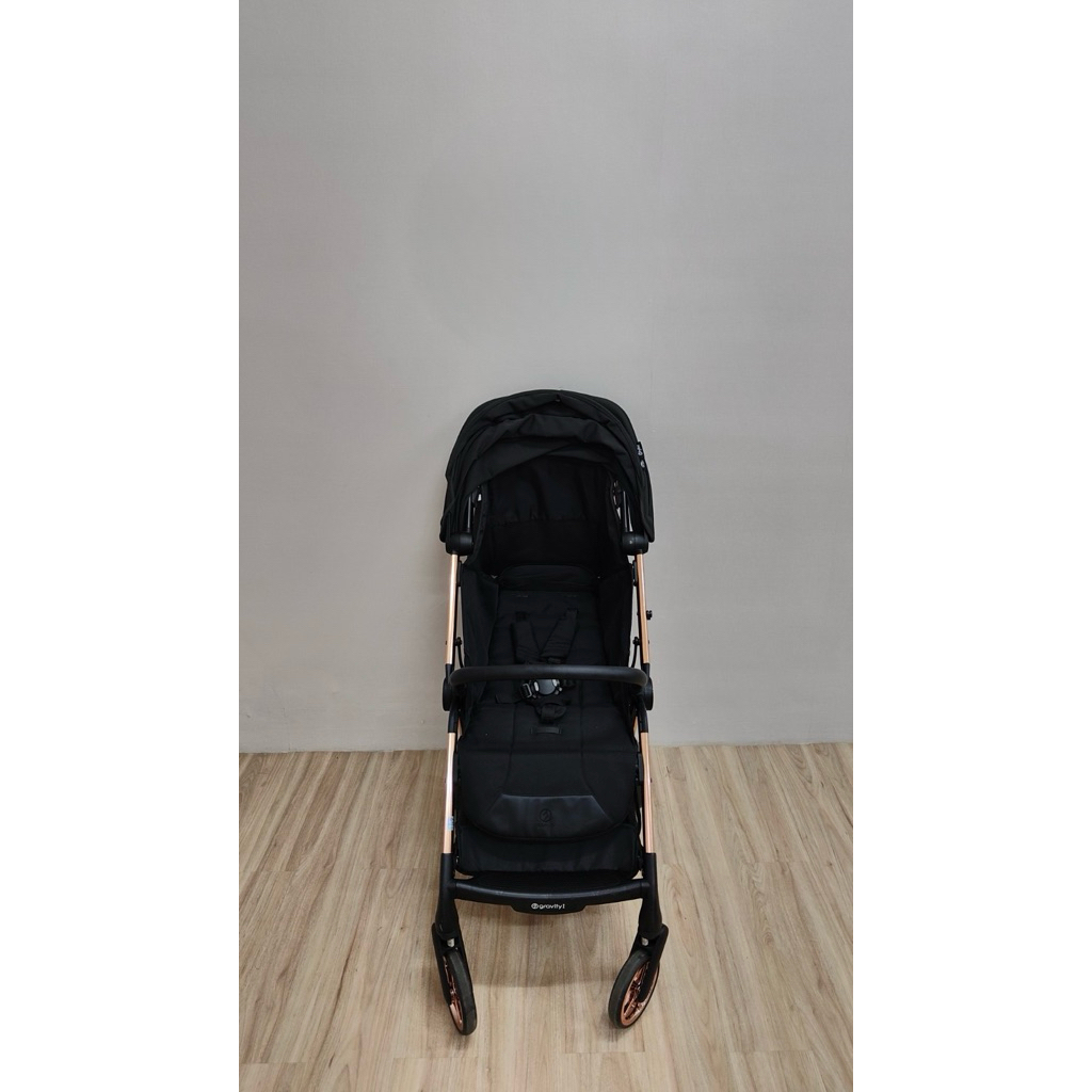 PRELOVED. HYB-BABYSTYLE HYBRID PREMIUM GRAVITY I CABIN SIZE ROSE GOLD CHASSIS / BLACK GREY CANOPY. F