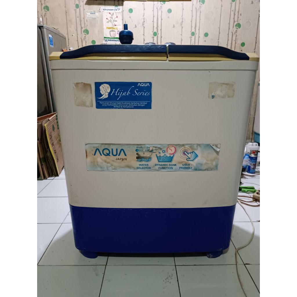 mesin cuci 2tabung aqua