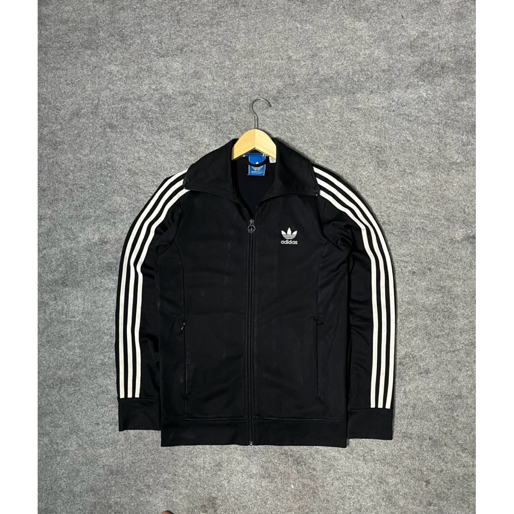 Tracktop adidas europa