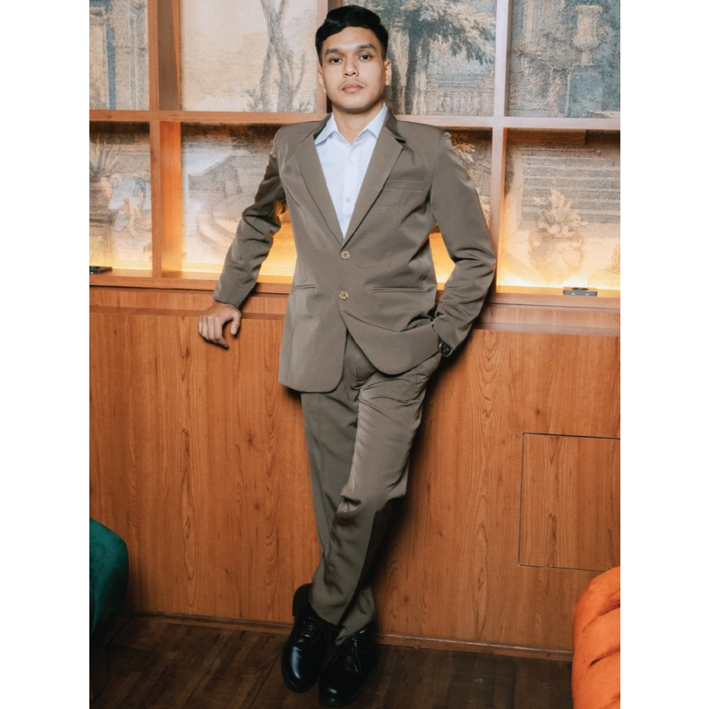 Jas Pria Cream 1 Set Premium | Slim Fit | Jas + Celana Elegan & Mewah