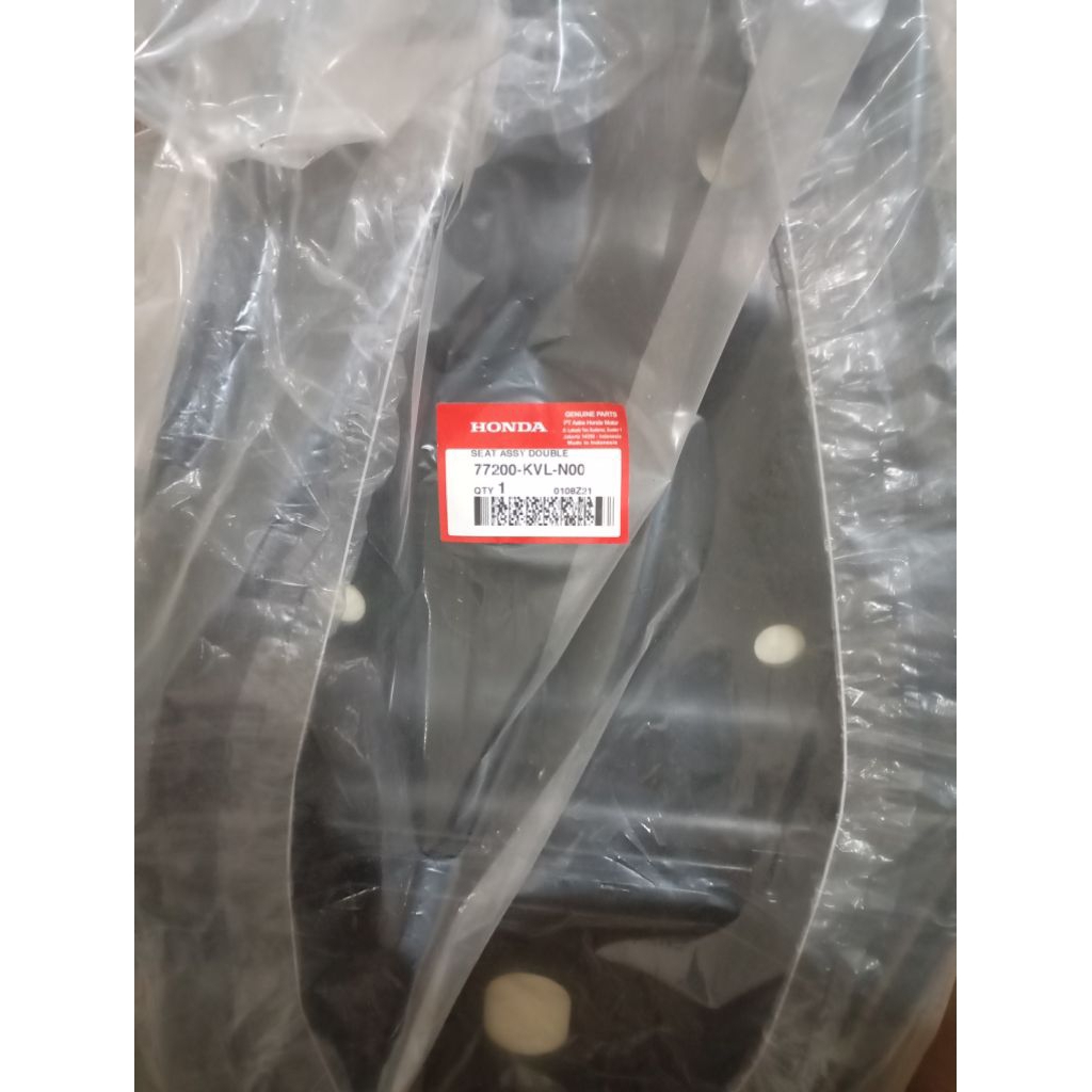 77200KVLN00 jok sadel Seat Assy, Double Supra X 125