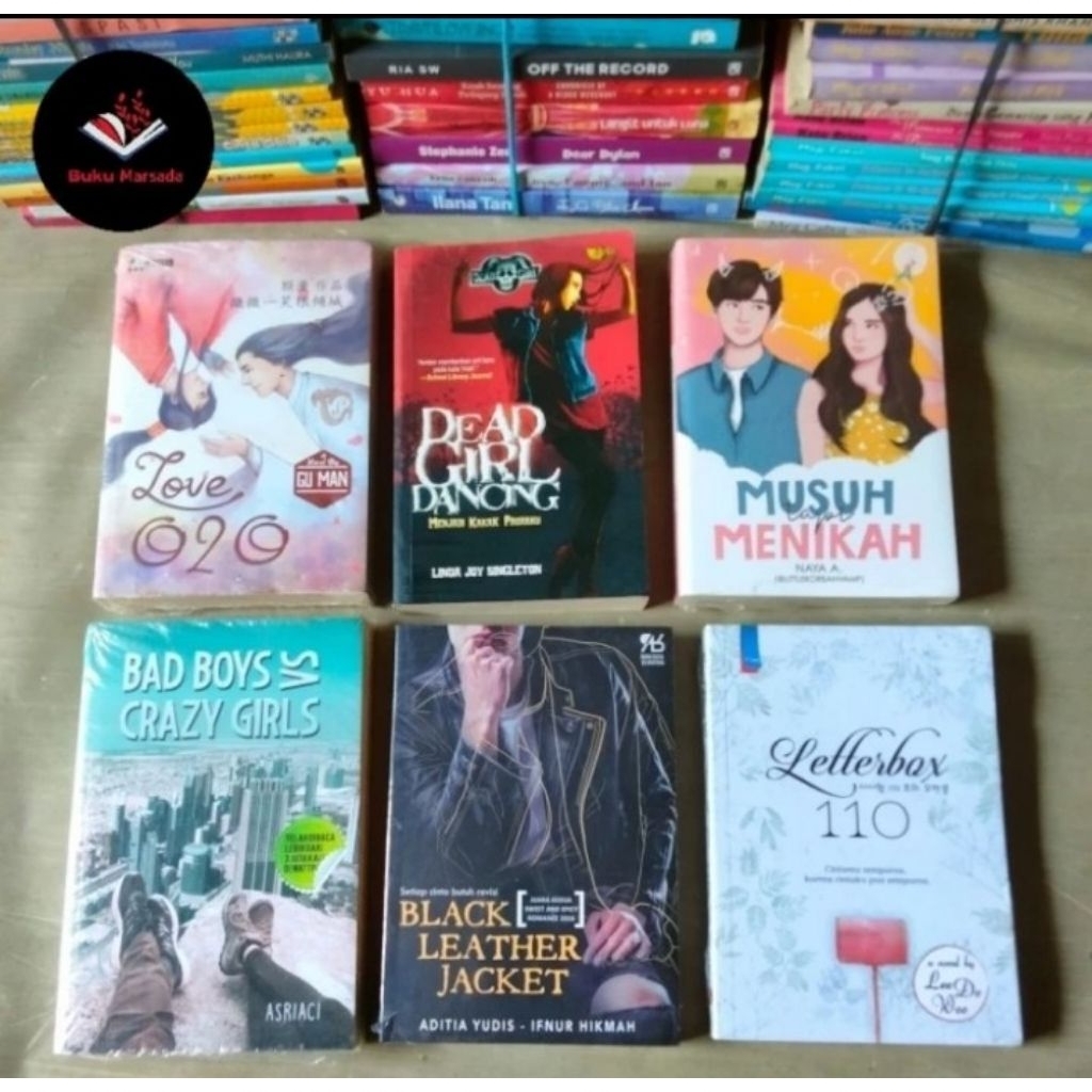 Buku Novel, Perahu Kertas, DEXTER, MUSUH,Boys vs Girls, BLACK JACKED, LETTERBOX, BAD BOY SEA SON, SE