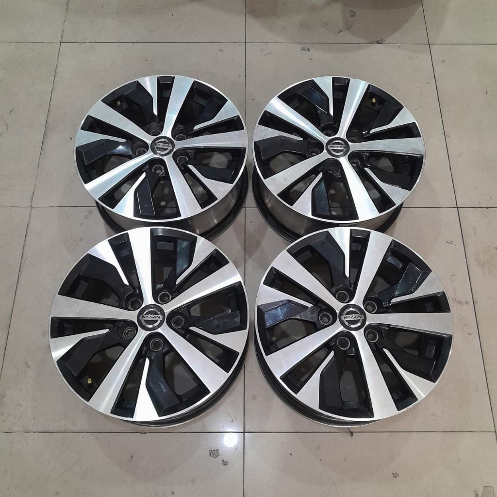 Velg seken mobil oem copotan livina ring 16 lebar 6 baut 5x114.3 velg only