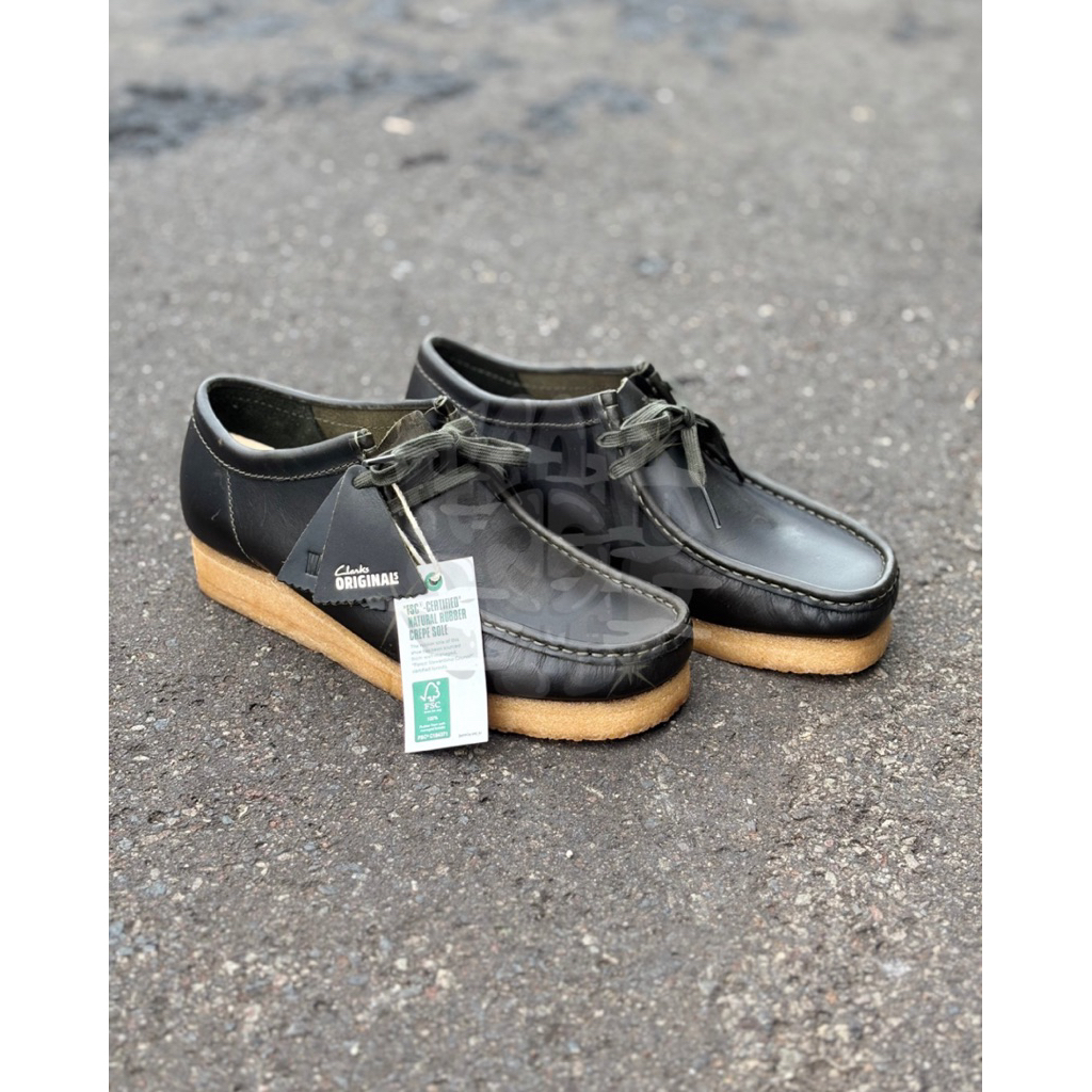 Clarks Wallabee Forest Green Leather