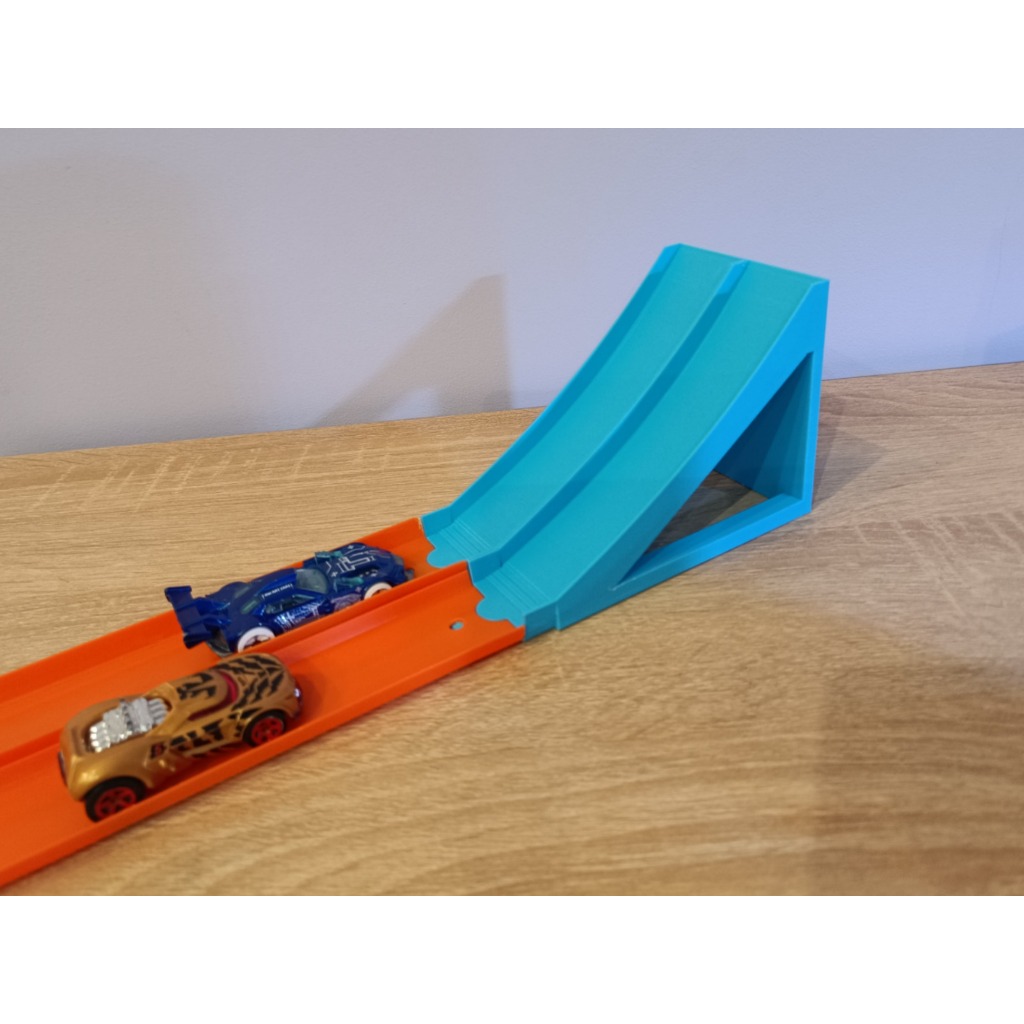 Aksesori Lintasan Hot Wheels Double Ramp – Mainan Track Ramp untuk Mobil Hot Wheels