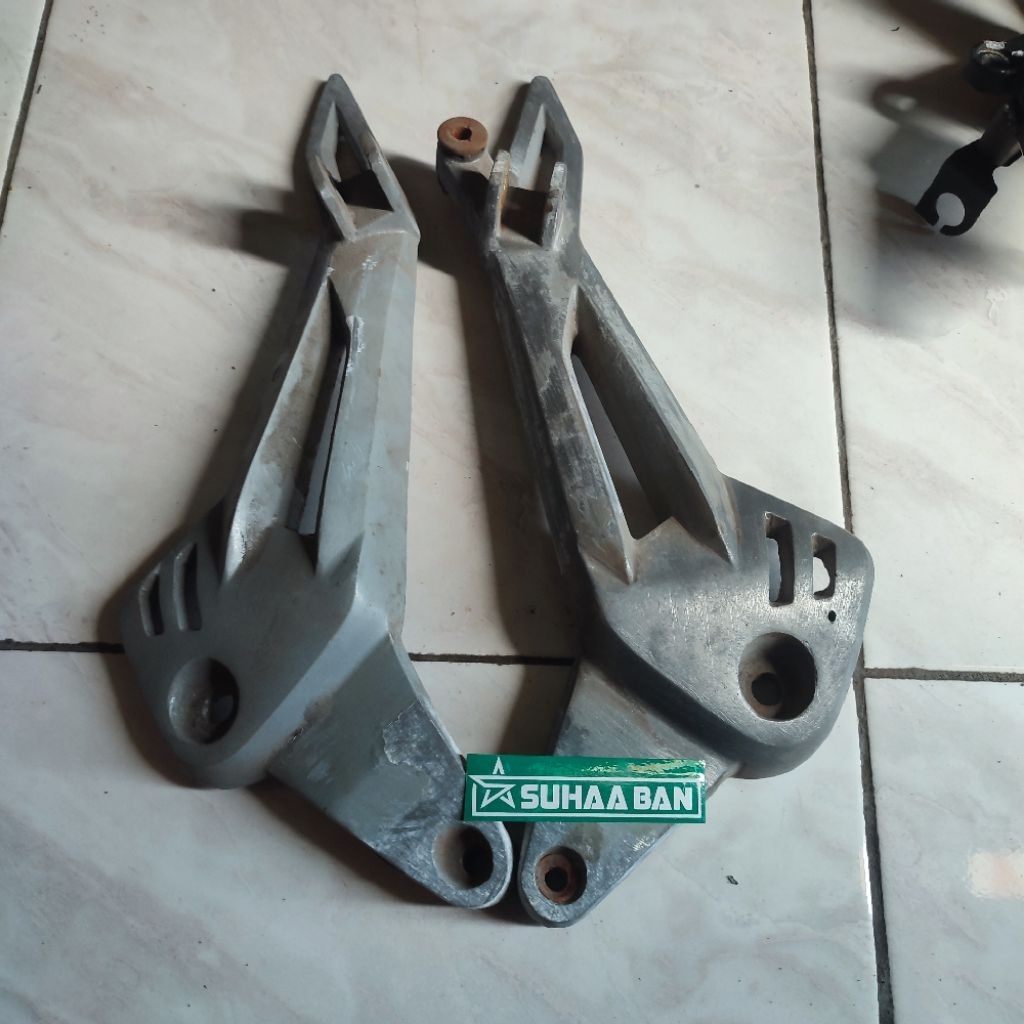 Footstep belakang Supra x125 DD