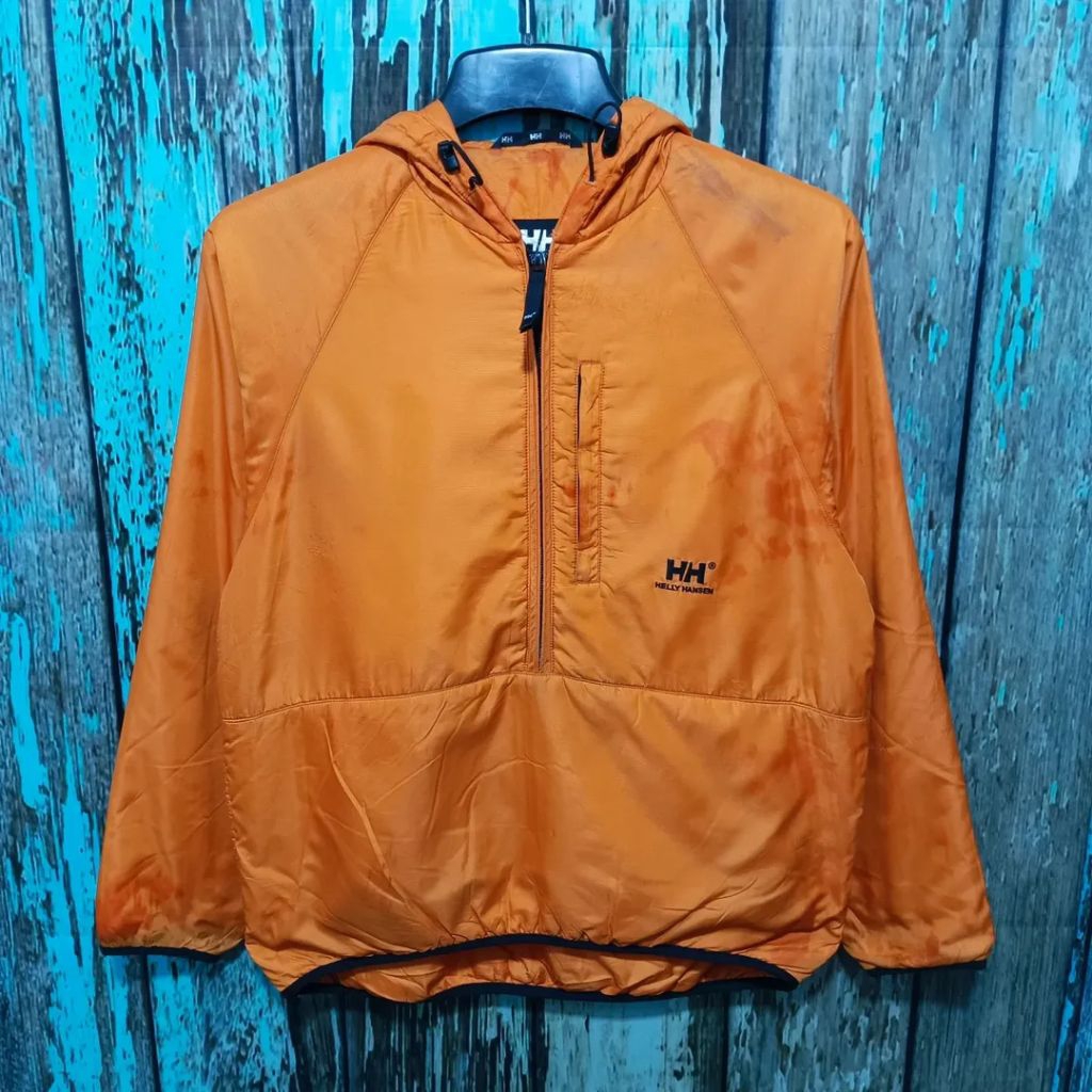 jaket outdoor HELLY HANSEN tebal size L casual bagus murah