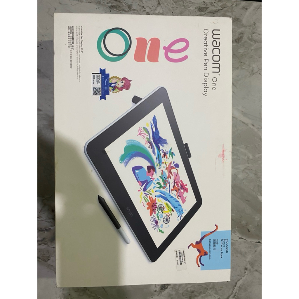 Wacom One Creative Pen Display 13.3 Inch – Pen Tablet Display untuk Desain & Ilustrasi Digital
