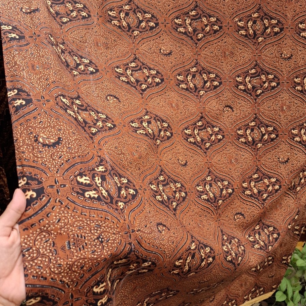 Kain Jarik Batik Klasik Sidodrajat Sido Drajat Hitam Ireng Sogan Solo Rok Wiru Kemeja Pria