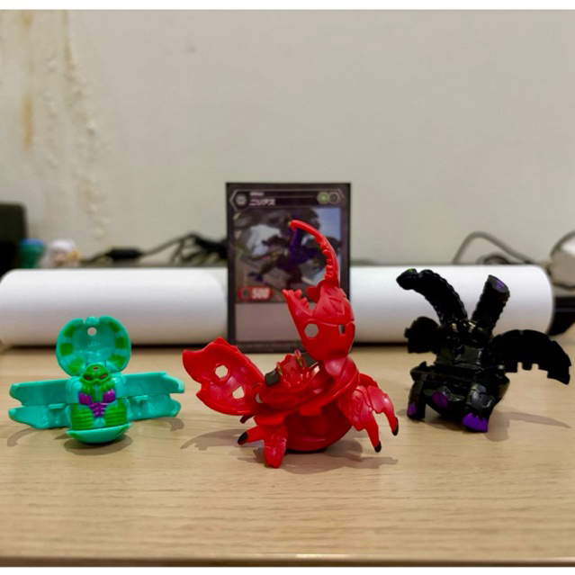 [Take All] Bakugan G3 Butterclaw, B1 Ventus Reaper & Darkus Nillious