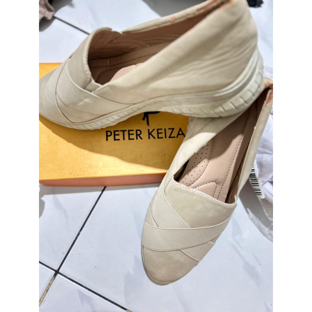 peter keiza preloved flatshoes cream