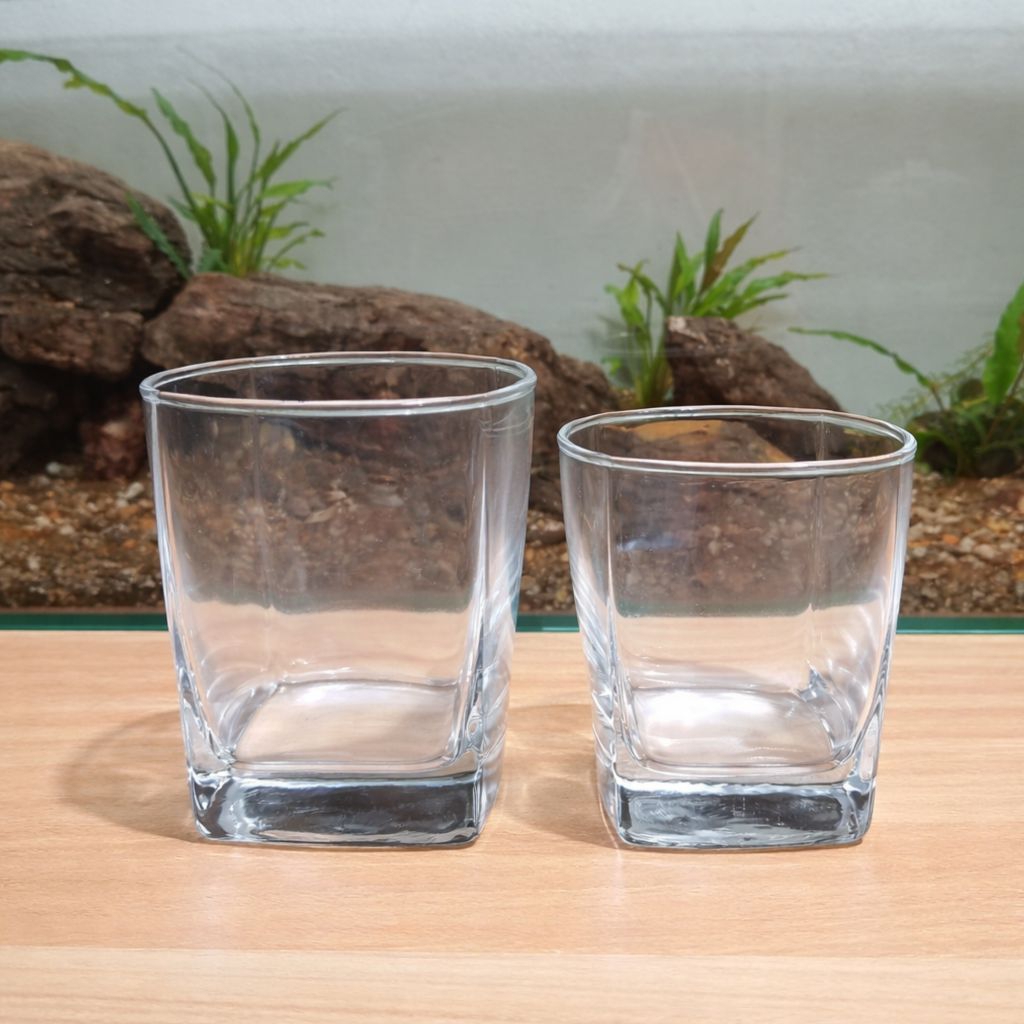 Vas bunga dan tanaman air / Vas tanaman air