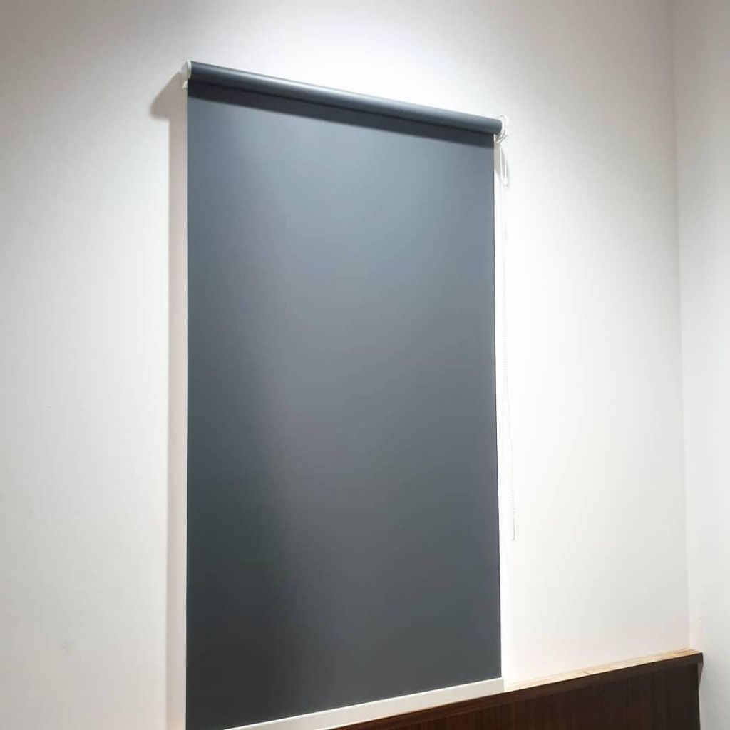 gorden roller blind jendela mewah