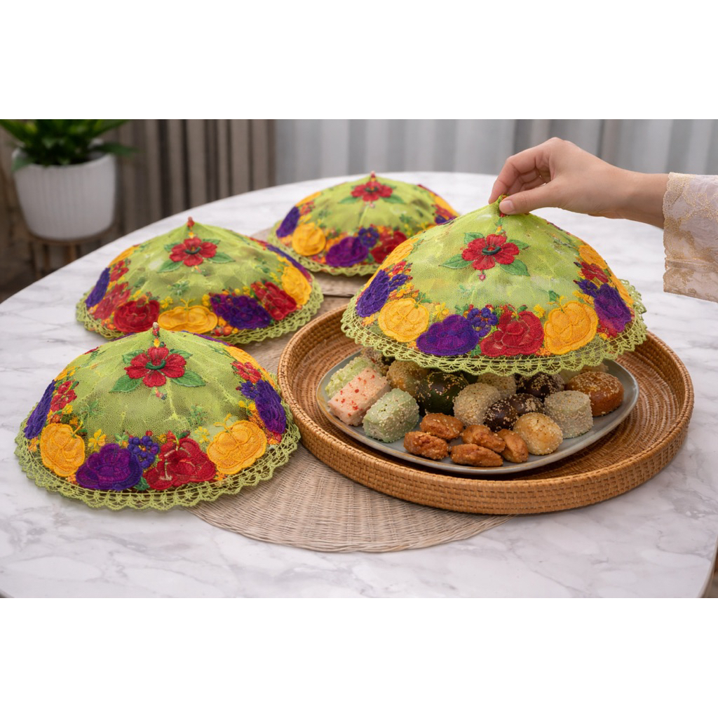 Tutup Kue Bordir / Tutup Piring Bordir Kue Basah Isi 1 Lusin (12 pcs) – Motif Elegan