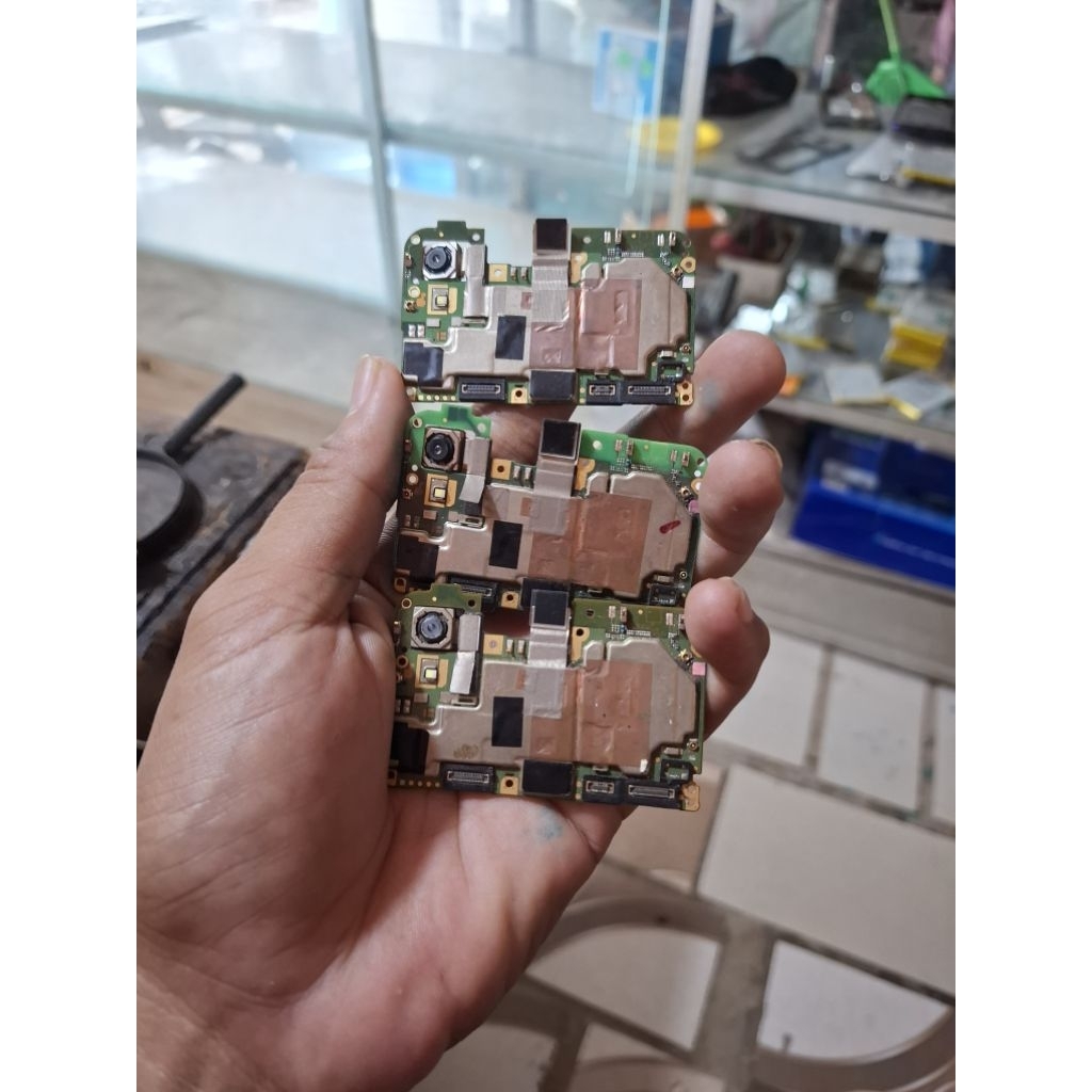 Mesin vivo Y91c  Minus mati  dapat tiga pcs Ori Copotan