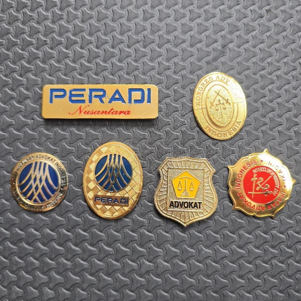 Pin Peradi / Pin Advokat / Pin Ikadin / Pin Kongres Advokat