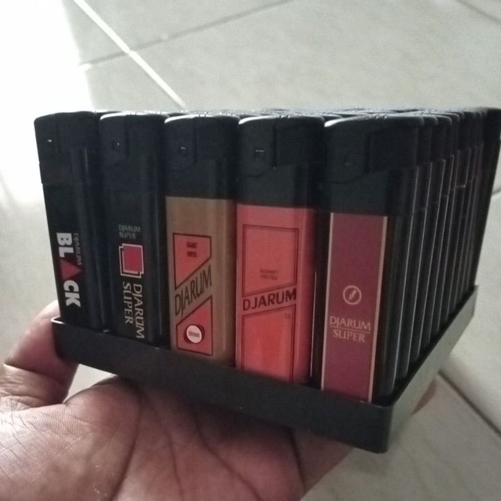 korek magnet, korek gas