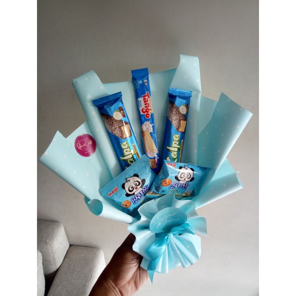 Buket Snack / Bunga Artifisial / Mawar Pita Satin