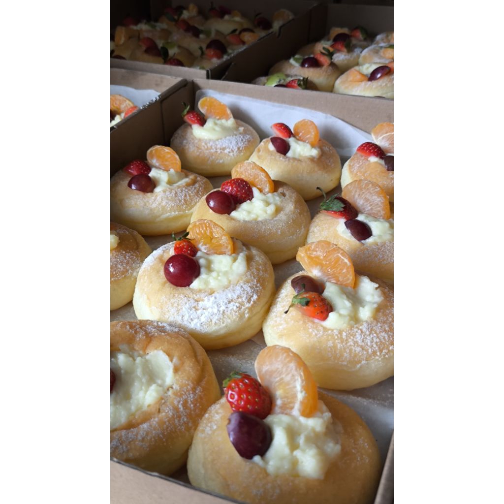 Donat susu fla buah jumbo isi 6/12