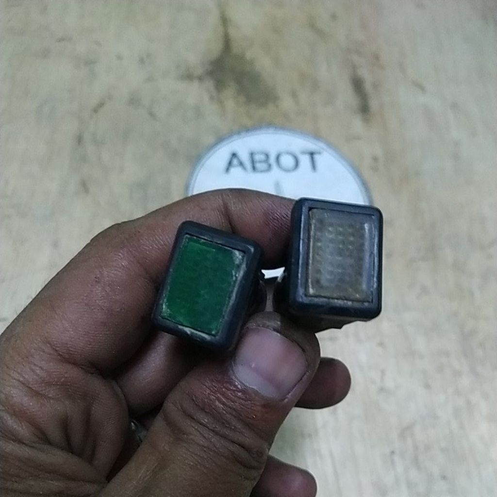 Lampu indikator vespa ps vespa px