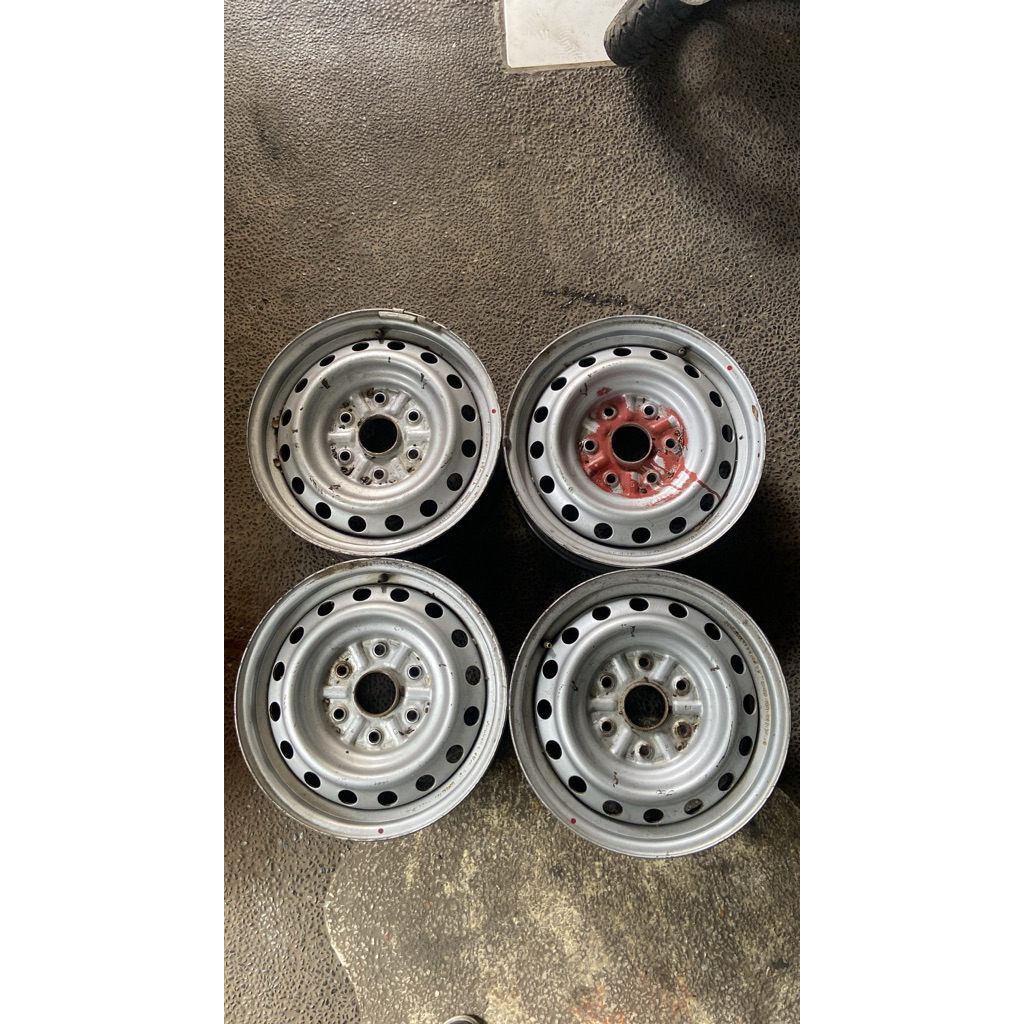 Velg kaleng ori standart triton R16