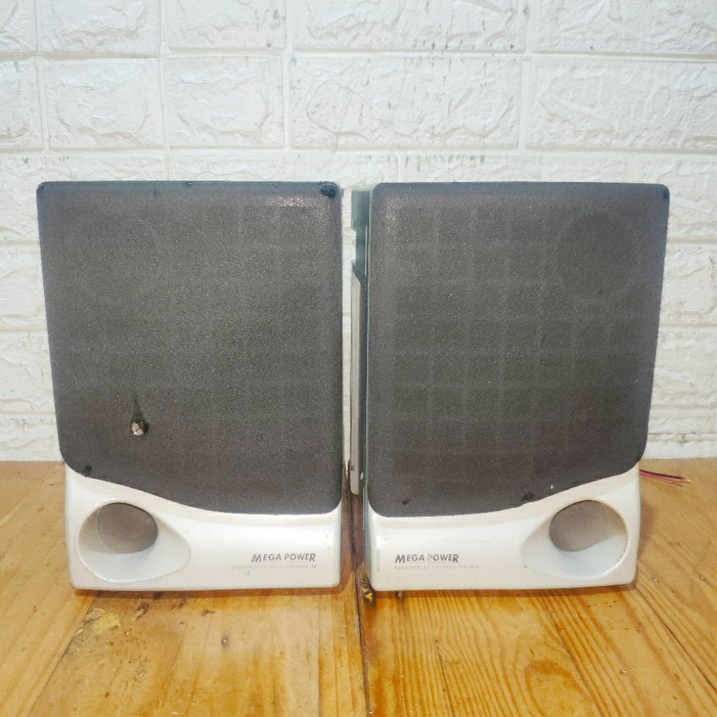 speaker Polytron Mega power sepasang