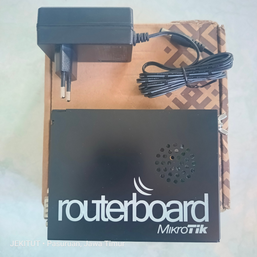 MikroTik RB450Gx4 • MikroTik Gx4