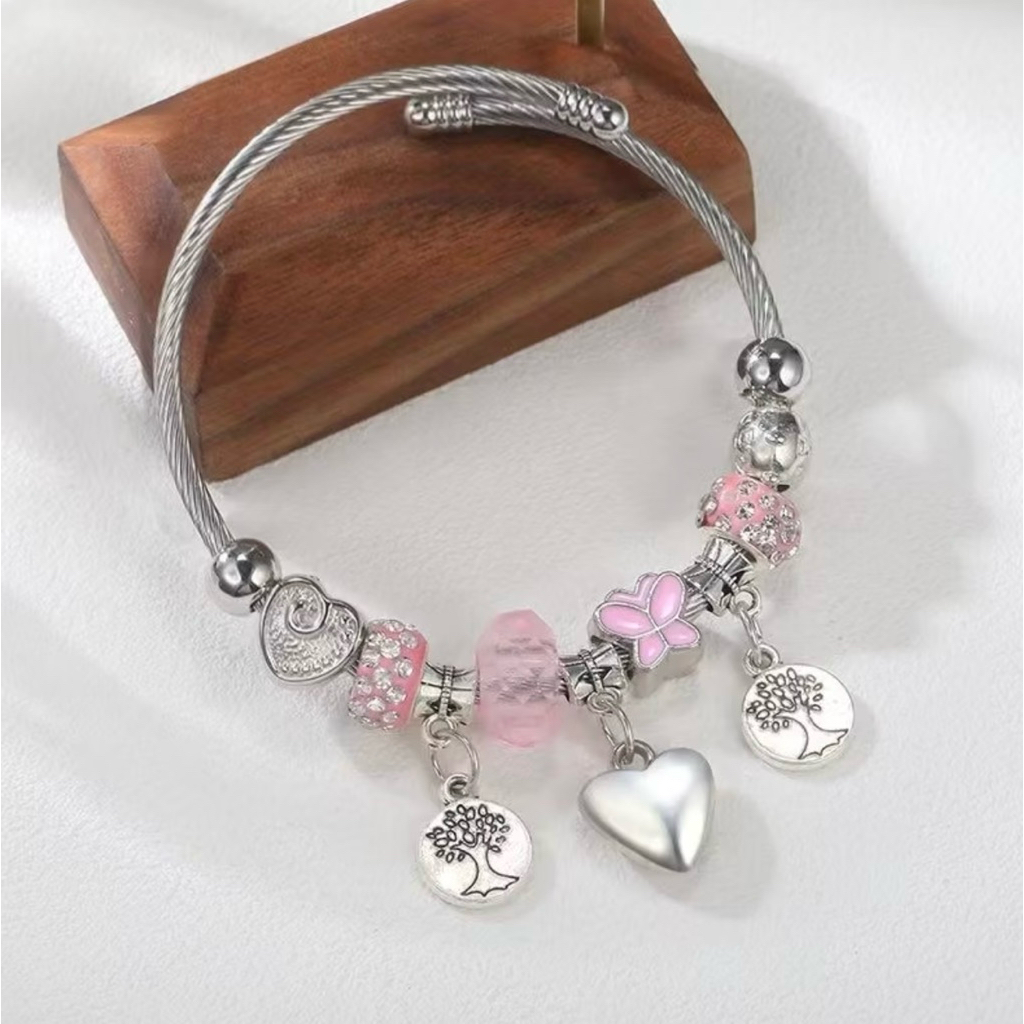 Gelang tangan wanita pandora