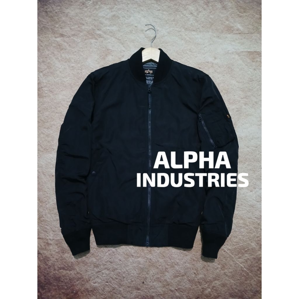 Jaket bomber military ALPHA INDUSTRIES daleman katun bekas pakai