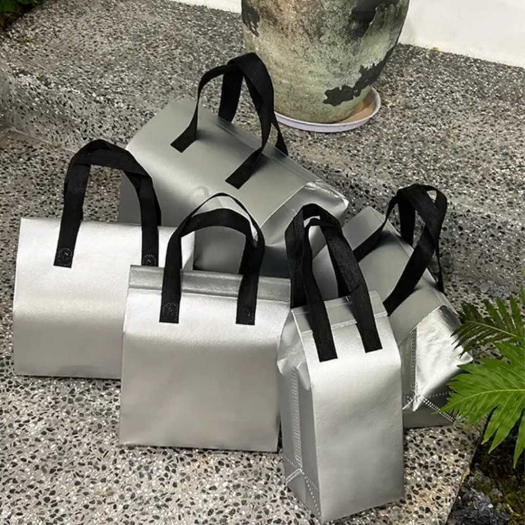 Naysila Naymila 12Pcs Tas Spunbond Ukuran 12X10X28 Lapis Alumunium Foil Thermal Cooler Bag / Cooler