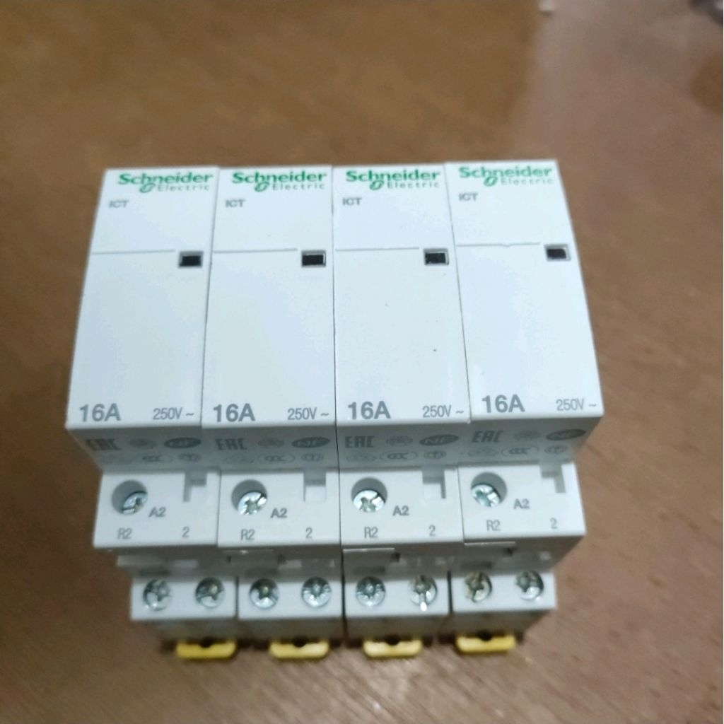 KONTAKTOR SCHNEIDER 1 PHASE ICT 16A 250V ORIGINAL