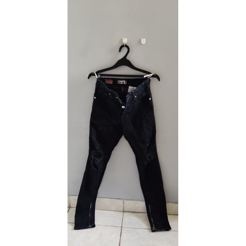 HAM Jeansku Hitam Skinny
