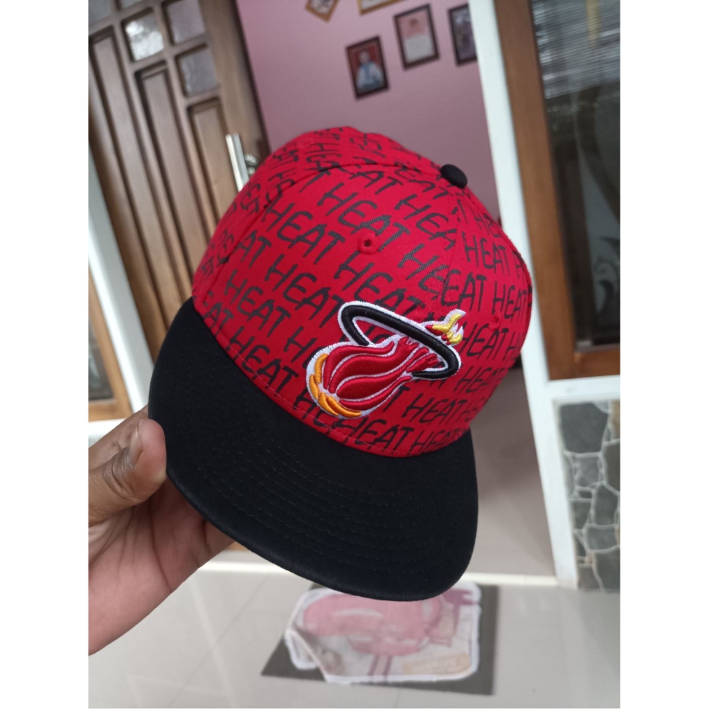 Topi New era Miami Heat size youth (remaja)