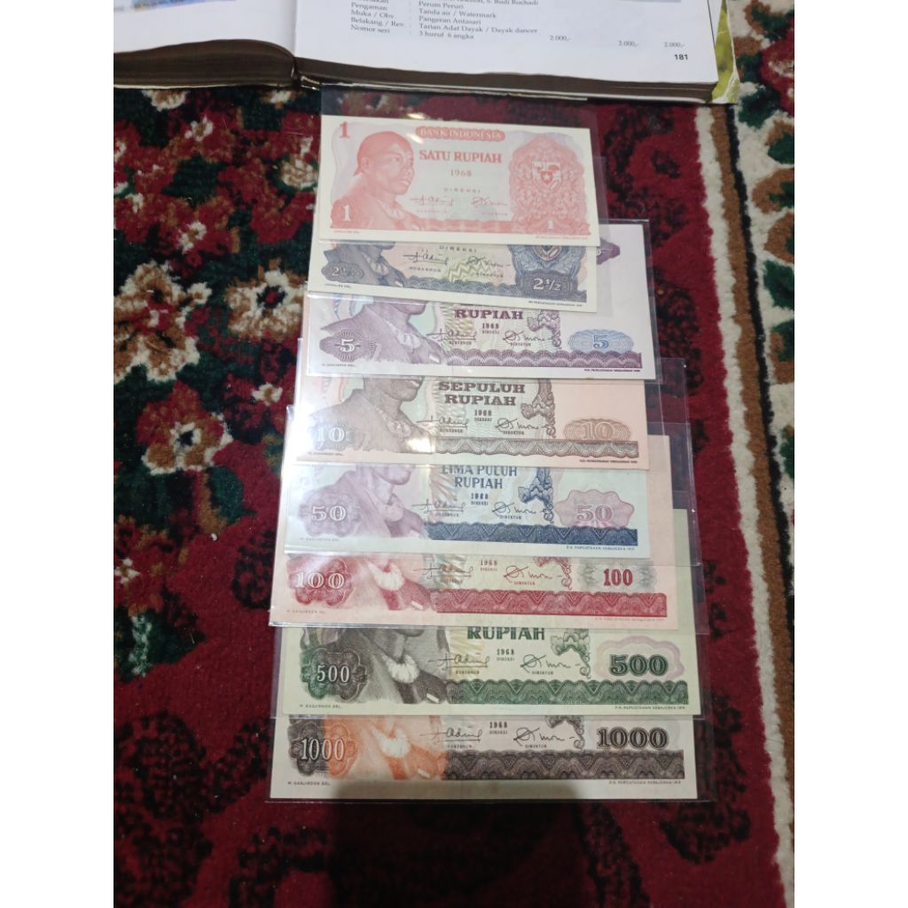 Set oeang kuno seri Sudirman 1-1000 rupiah tahun 1964