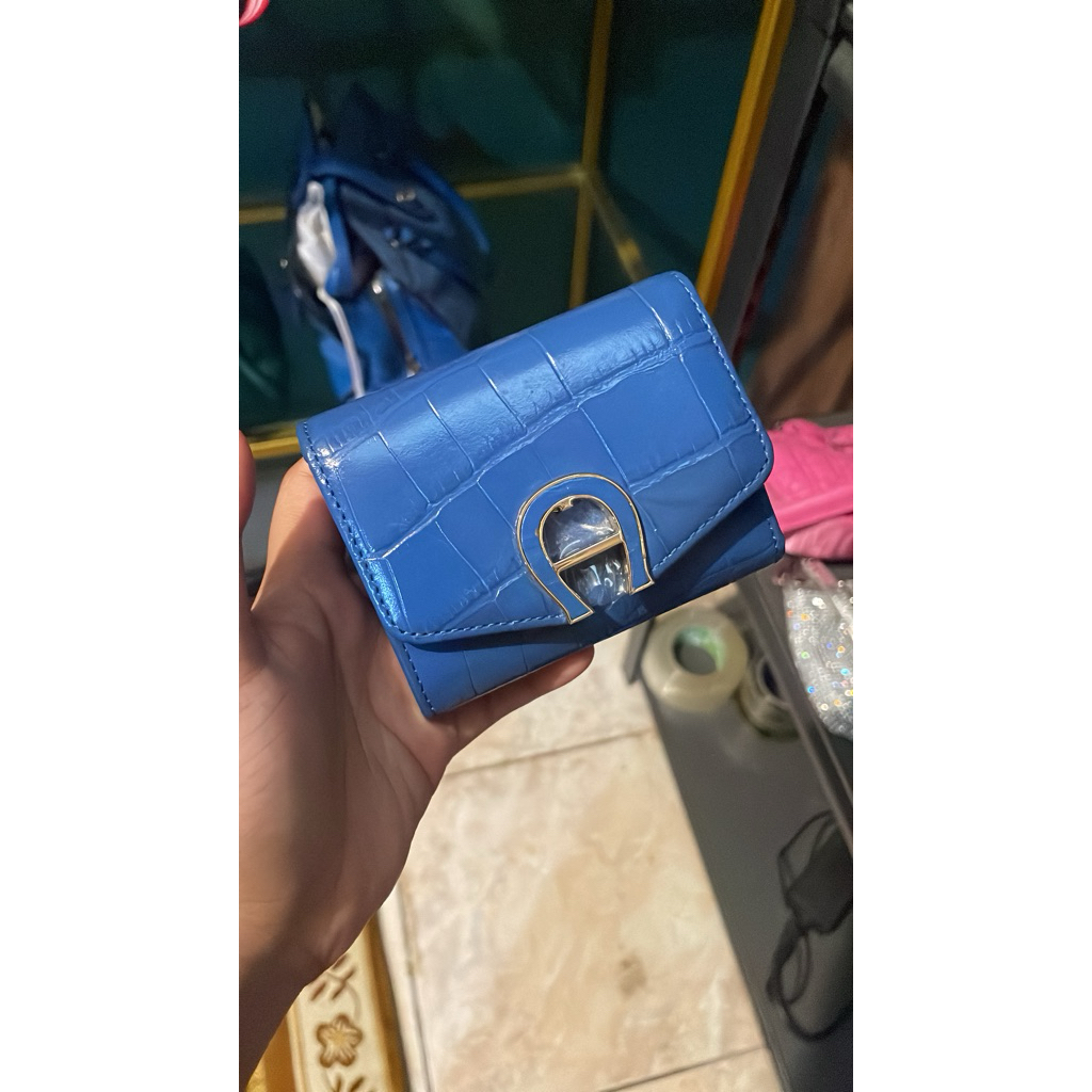 Dompet Wanita Aig