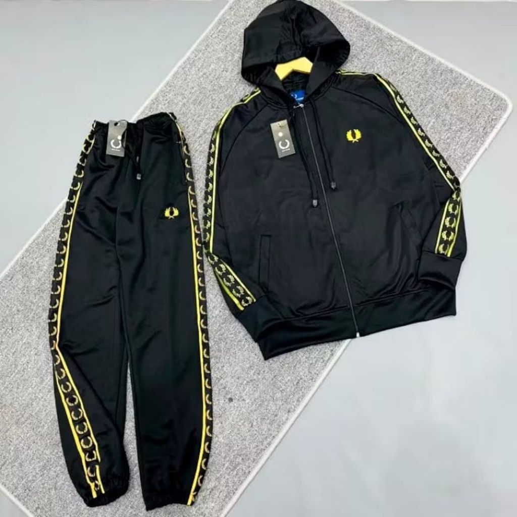 HOODIE ZIPPER FD CELANA TRACKPANTS HITAM GOLD 1 SET